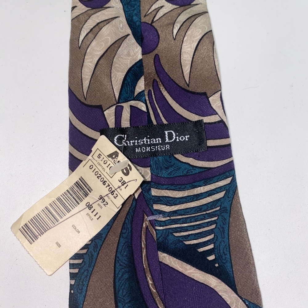 VINTAGE Christian Dior Tie - Picture 2 of 5